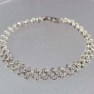 Napier Silver Tone Bracelet 7*